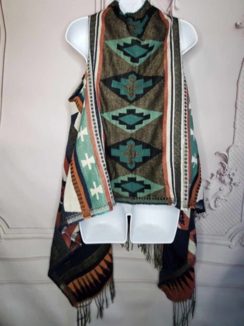 Boho Aztec Fringe Open-Front Vest - Multicolor - Picture 7 of 8